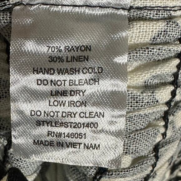 Monteau Linen Blend Smocked Puff Sleeve Crop Top Black Cream Size Small - Picture 8 of 11